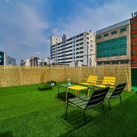 Ado Hotel-3